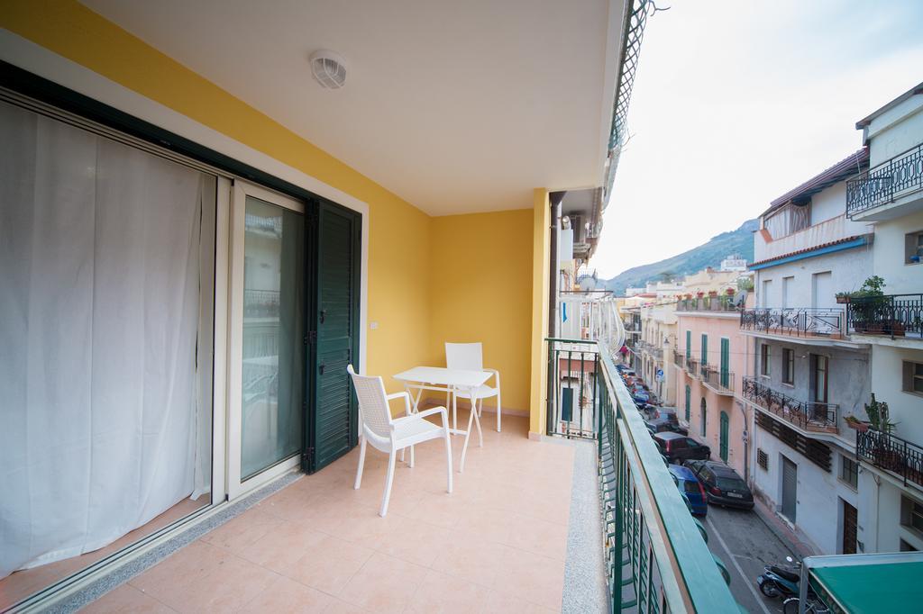 Milly House Letojanni Exterior foto